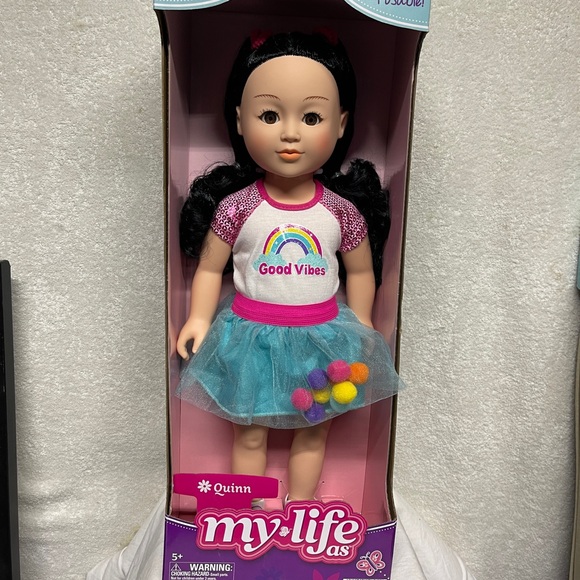 My Life As 18" Poseable Quinn Doll, Black Hair & Brown Eyes, 5+ 🆕 - Picture 1 of 3